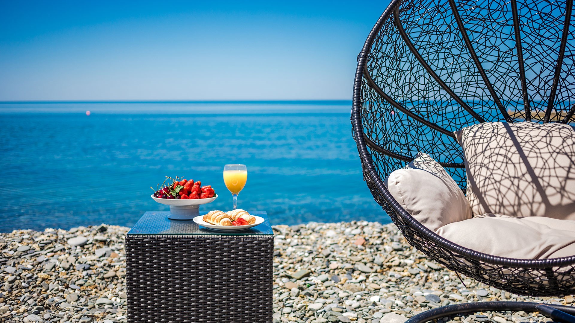 Grand Hotel  Zhemchuzhina