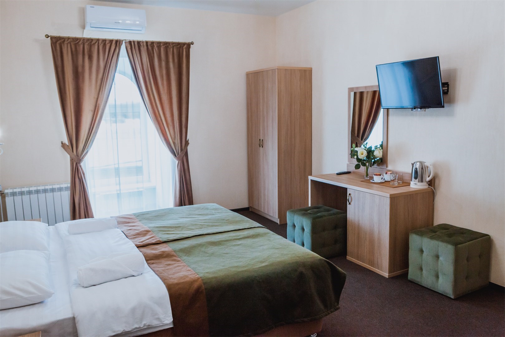 Deluxe Room with one or two separate beds